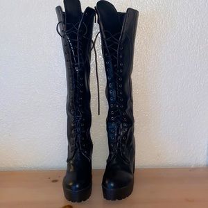 NWOT Amazon black knee high platform combat boots. Size 9